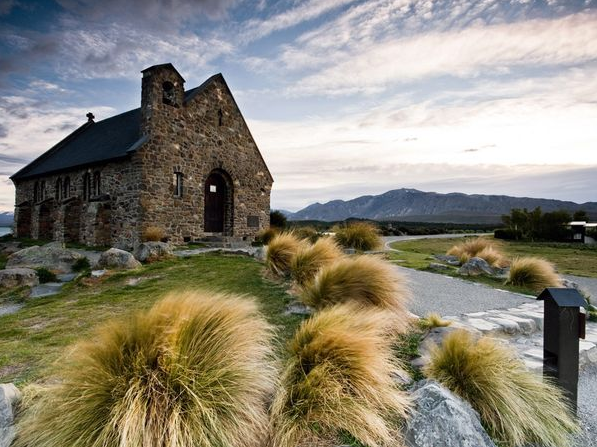 Drive Around New Zealand in a Rented Car!